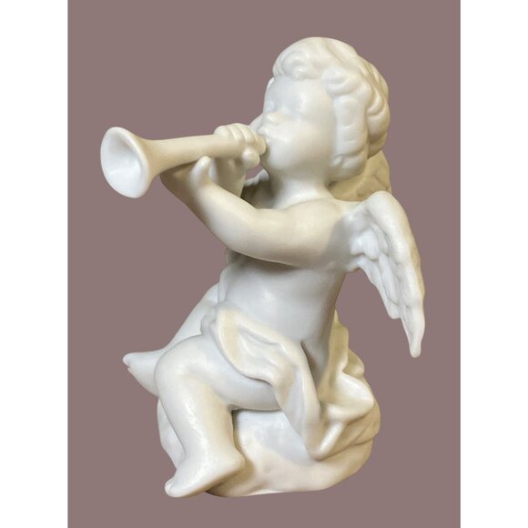 Avon Nativity Collectibles The Cherub Porcelain Figurine - Picture 7 of 13
